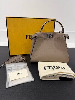 Fendi Peekaboo Mini Hand/Shoulder Bag (JB1427)